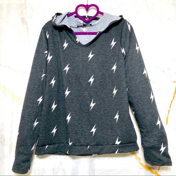 YMI Tops - Gray v-neck oversized terry knit women sweatshirt hoodie lightning bolts, size M